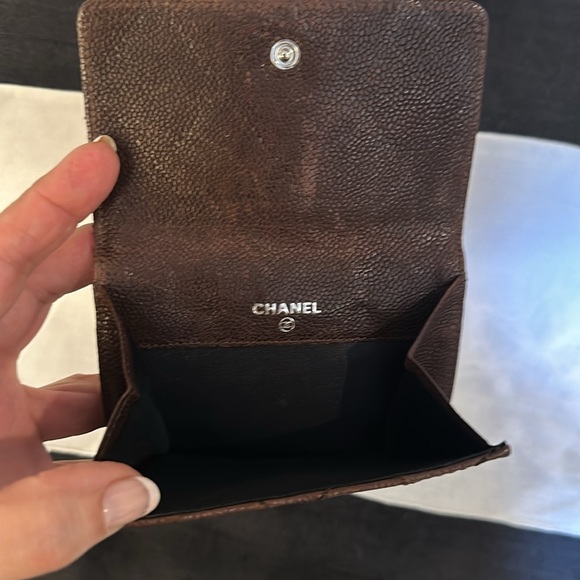 Chanel brown caviar leather compact wallet/coin, full set with original receipt - Picture 8 of 12